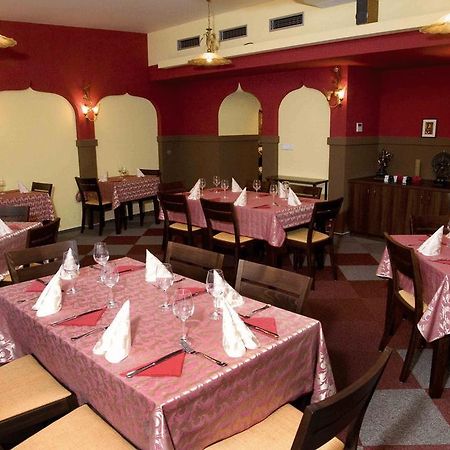 Hotel Satyam برنو المظهر الخارجي الصورة